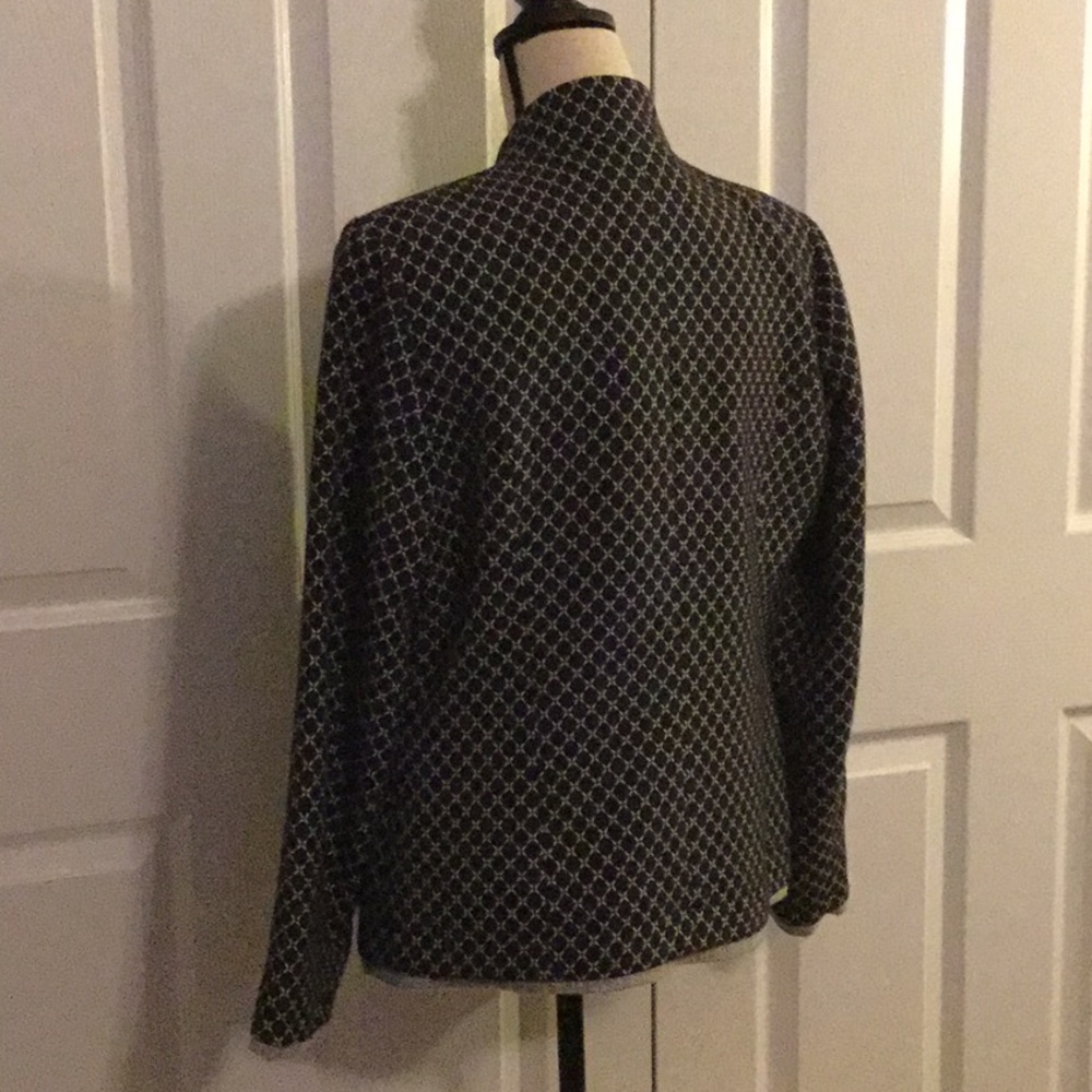 Jacket - Picture 2 of 5